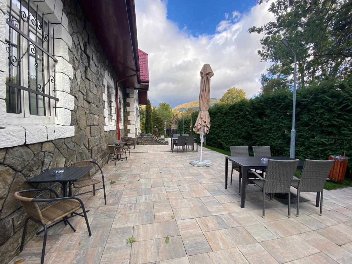 Royal Inn Busteni-Adults Only 外观 照片